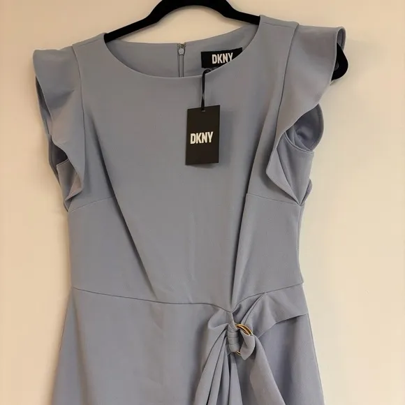 DKNY Women's Flutter Sleeve Faux Wrap with Hardware, Size 2