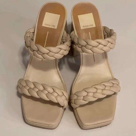 Dolce Vita Ashby Heels in Ivory Stella