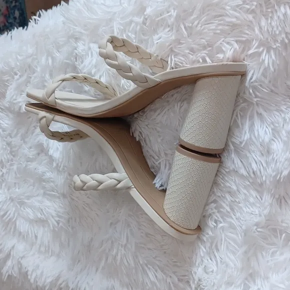 Dolce Vita Braided Slip On Round Heeled Sandals Size 9.5