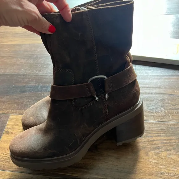 Dolce Vita Cameos U Nail Moto Boots NWOT