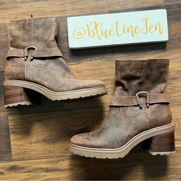 Dolce Vita Cameos U Nail Moto Boots NWOT