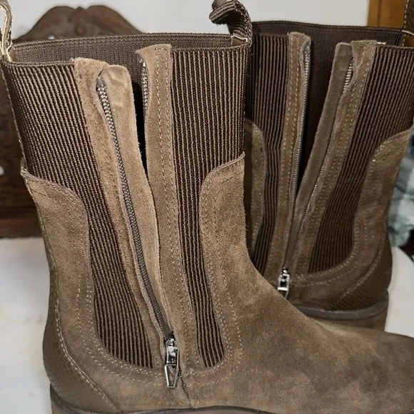 Dolce Vita Elyse H2O Wide cocoa suede women’s brown Boots size 9.5