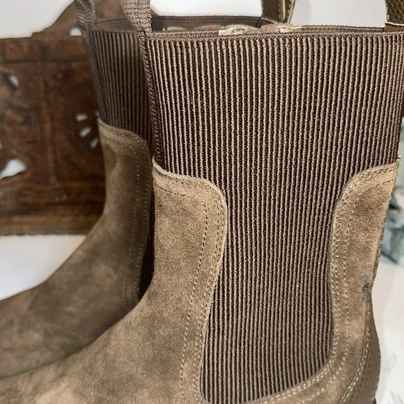 Dolce Vita Elyse H2O Wide cocoa suede women’s brown Boots size 9.5