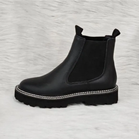 Dolce Vita, Leather, waterproof boots in black.