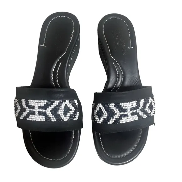 Donald J. Pliner beaded slip on black leather wedge slide sandals size 5.5