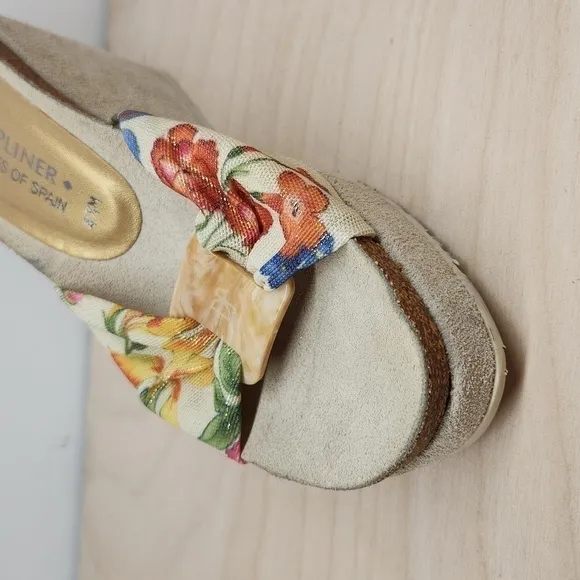 Donald J Pliner Made On The Beaches Of Spain Wedge Slip-On Floral Sandals Sz 4.5