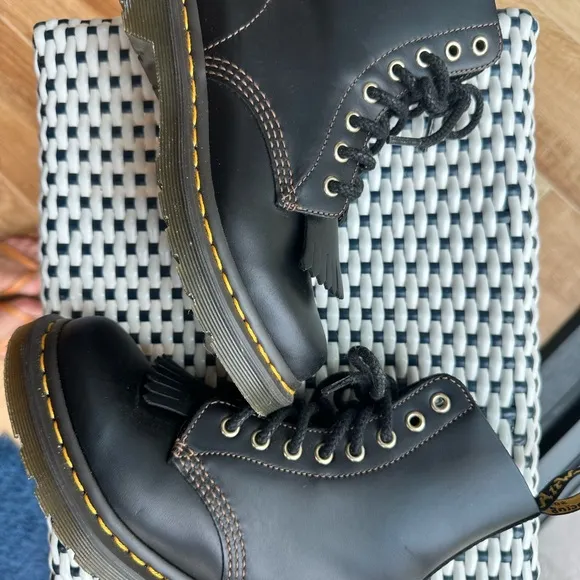 Dr. Martens Black Kids Boots