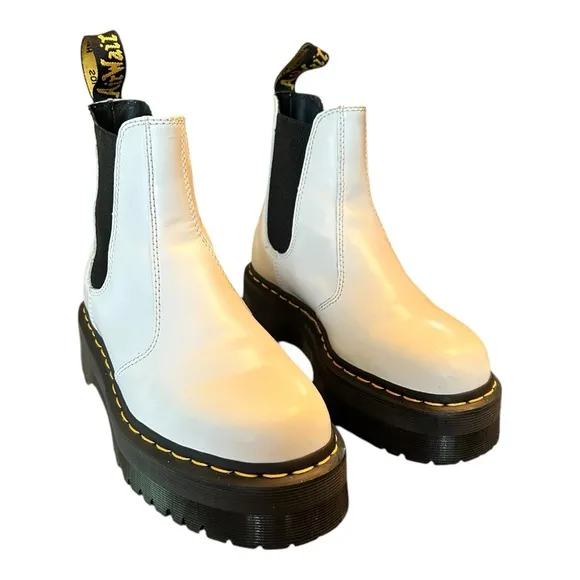 Dr. Marten’s Doc Chelsea Chunky Platform Smooth White Leather Boots Air Wair EC