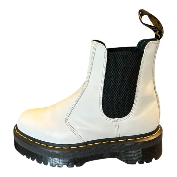 Dr. Marten’s Doc Chelsea Chunky Platform Smooth White Leather Boots Air Wair EC