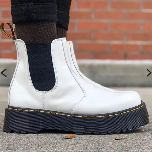 Dr. Marten’s Doc Chelsea Chunky Platform Smooth White Leather Boots Air Wair EC