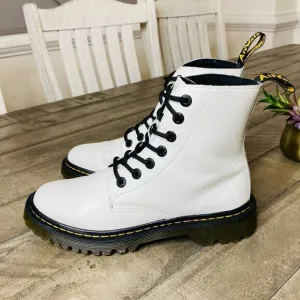 Dr. Martens White Luana Leather Combat Boot Women’s Size 7