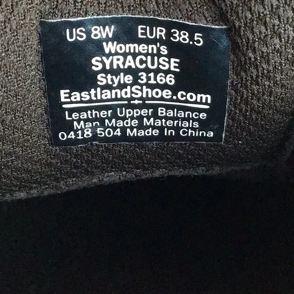 Eastland Syracuse Brown Leather Buckle Accent Shoes Sz 8W