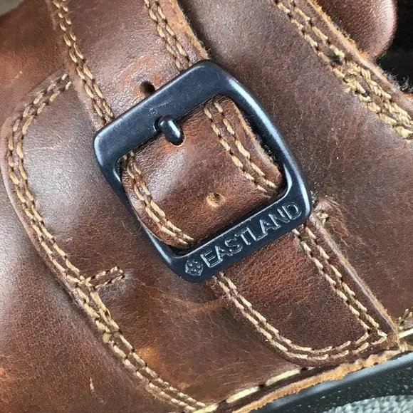 Eastland Syracuse Brown Leather Buckle Accent Shoes Sz 8W