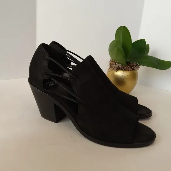 Eileen Fisher black nubuck leather sandals