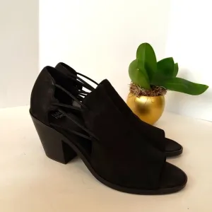 Eileen Fisher black nubuck leather sandals