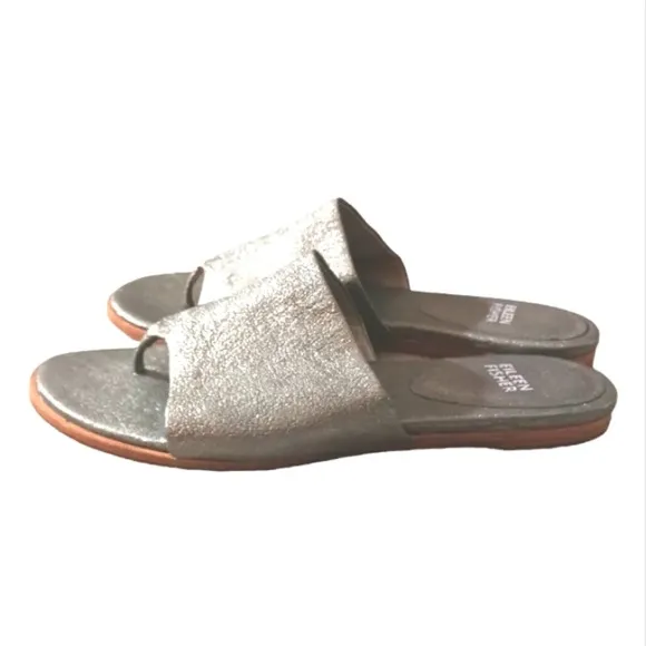 EILEEN FISHER Metallic Silver Leather Sandals Slip On Thongs size 8.5