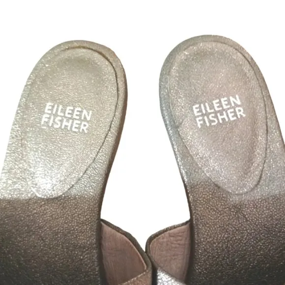 EILEEN FISHER Metallic Silver Leather Sandals Slip On Thongs size 8.5