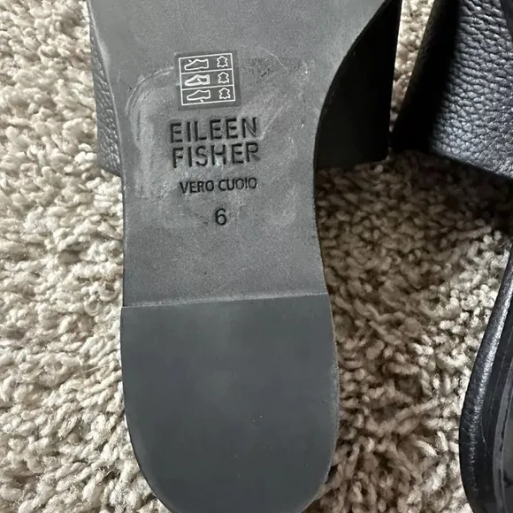 Eileen FisherKore Leather Flat Thong Sandals Black Size 6  Slip On Low Heel