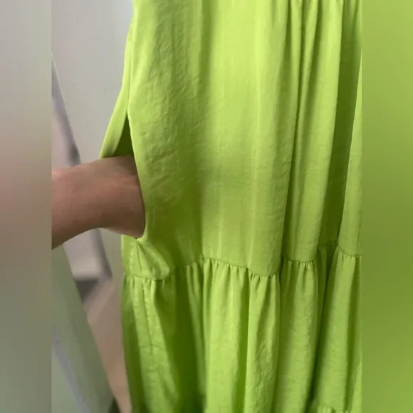 Elie Tahari 🔥 Halter Dress Tiered Maxi  Lime Green Pockets NWT