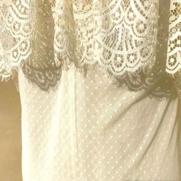 Ella Moss Nikki Cold Shoulder Lace Dress Natural NWT