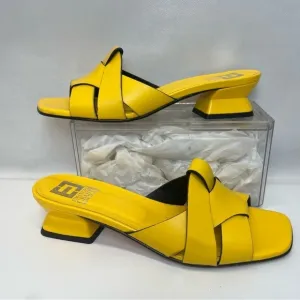 Emanuelé Crasto Yellow Mule Sandals SZ 39 New With‎ Tags