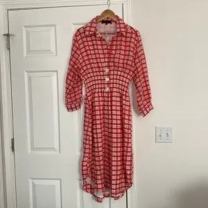 En Saison NWT red and white checkered midi dress.