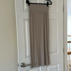 ENZA COSTA Gorgeous Silk/Viscose Blend Ribbed Midi Pencil Skirt (Clay) XL BNWOT