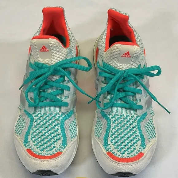 EUC ADIDAS ULTRA BOOST 5.0 DNA MINT RUSH MENS RUNNING SHOES