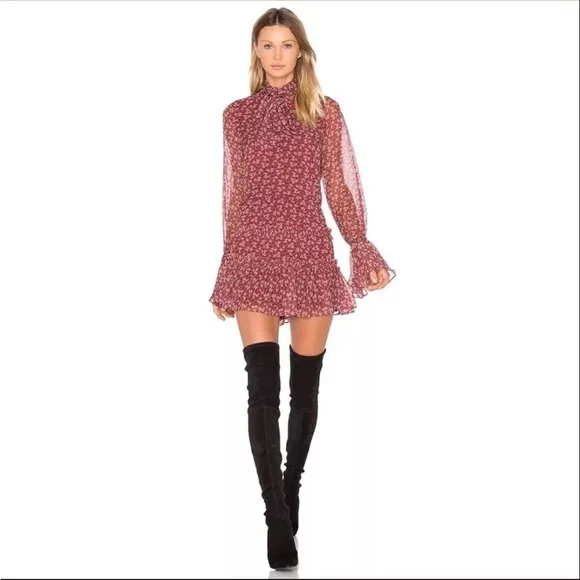 EUC Alexis Tie-Neck Mini Dress Elida Red Printed Silk Size Medium Bell Sleeve