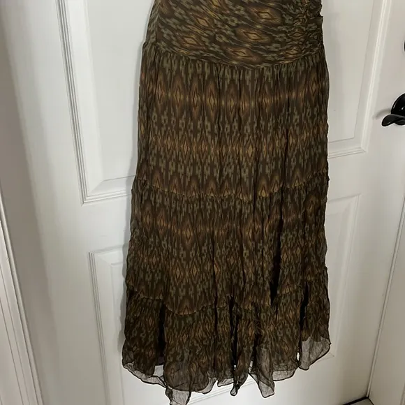 EUC Lauren, Ralph Lauren, 100% silk calf length low-cut sleeveless dress 6