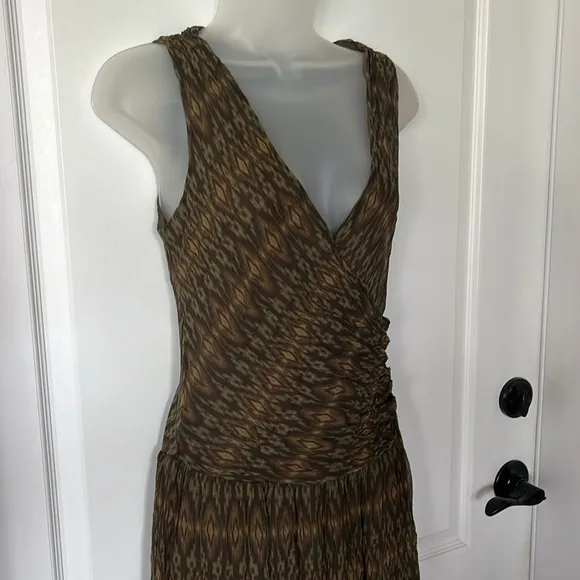 EUC Lauren, Ralph Lauren, 100% silk calf length low-cut sleeveless dress 6