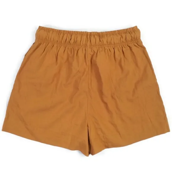 Evereve Shane Burnt Gold Tie Waist Flat Front Pull-On Shorts Womens Medium NWOT