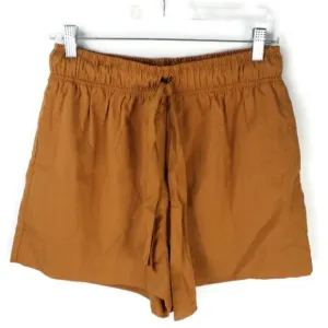 Evereve Shane Burnt Gold Tie Waist Flat Front Pull-On Shorts Womens Medium NWOT