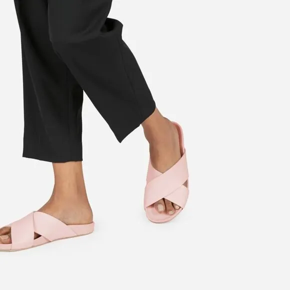 EVERLANE The Form Crossover Sandal Pale Rose Leather Slip On Flat Size 7 NEW