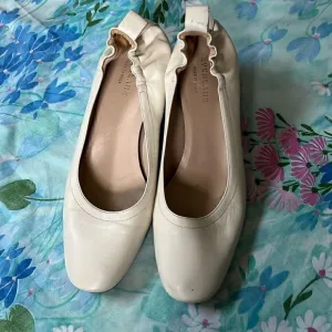 Everlane The Italian Leather Day Heel in Bone Stacked Womens Pumps Shoes - 9.5