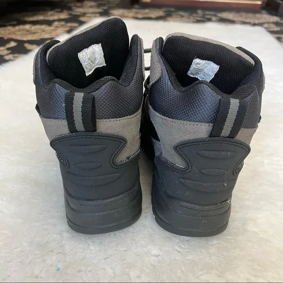 Faded Glory Cliff Hiking Men’s Chukka Boots size 7.5