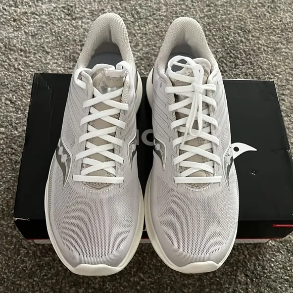 ❗️FINAL❗️ 🆕 SAUCONY Kinvara 12 Running Shoes 🔴