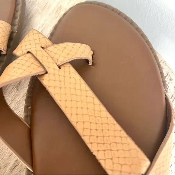 Franco Sarto Gans Sandals in Tan Size 9, NWOB