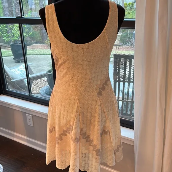 FREE PEOPLE Dress size Medium