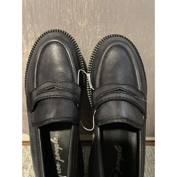 Free People Lyra Women 39 / 9 Black Leather Slip On Casual Penny Loafer Lug Sole