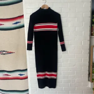 Free People Maxi Sweater Dress NWOT Women’s Size XS Black Sport Stripe Midi