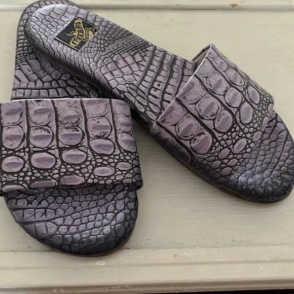 Freebird By Steven Tiki Purple Crocodile Slip On Sandals Size 7