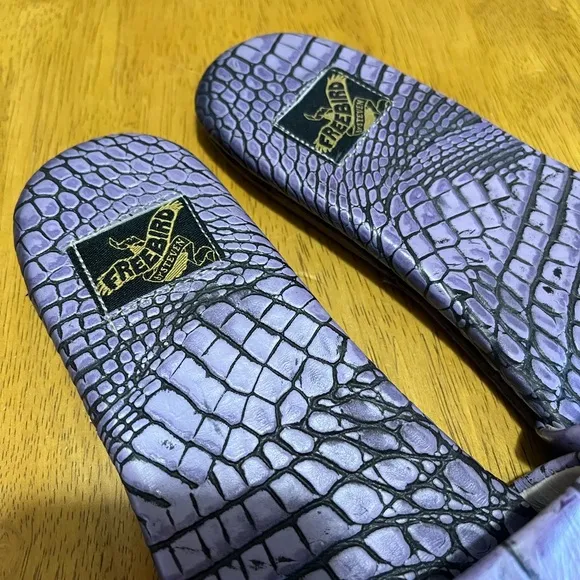 Freebird By Steven Tiki Purple Crocodile Slip On Sandals Size 7