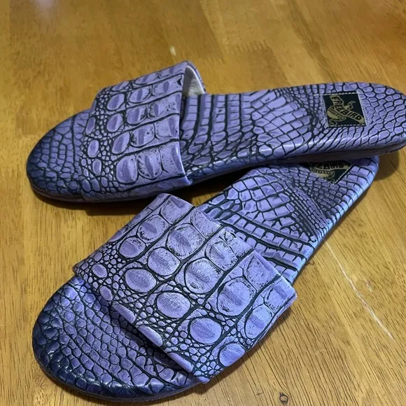 Freebird By Steven Tiki Purple Crocodile Slip On Sandals Size 7