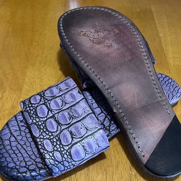 Freebird By Steven Tiki Purple Crocodile Slip On Sandals Size 7