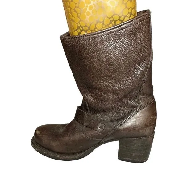 Frye 76295 Vera Short Engineer Motorcycle Brown Belted Leather Boots Womens 6 B