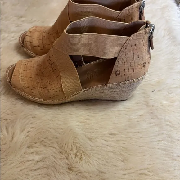 Gentle Souls Tan Wedge Sandals with Elastic Straps