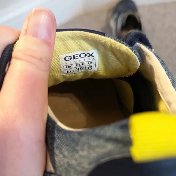 Geox Boys Navy Kiwi lace up shoes