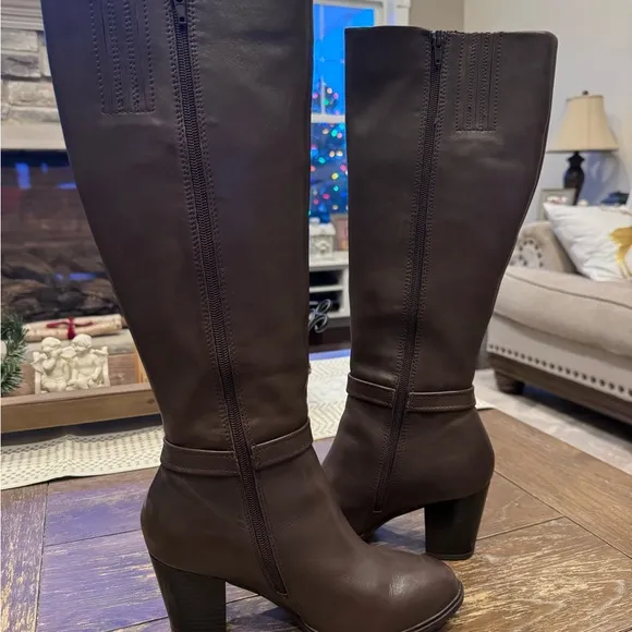 Giani Bernini Chocolate Leather Raiven Dress Boots