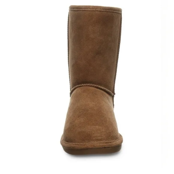Girl’s Bearpaw Boots Size 3 Brown Youth tall Cow Suede upper/Wool Blend lining.